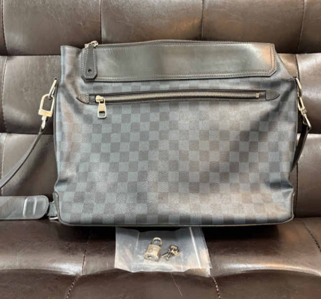 ルイ ヴィトン ダミエ コバルト グリニッジ ショルダーバッグ メッセンジャーバ