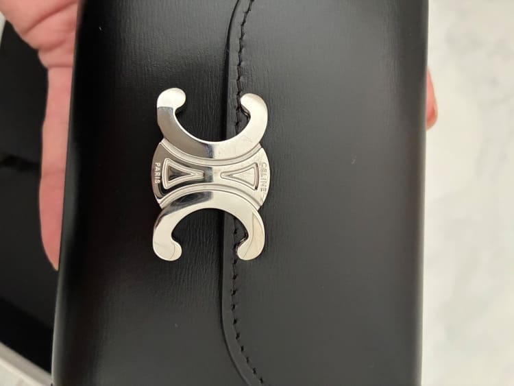 セリーヌ 三つ折り財布