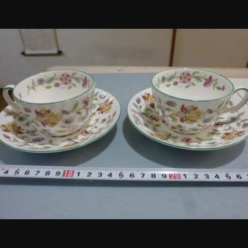 ミントン ハドンホールのカップ＆ソーサー2客