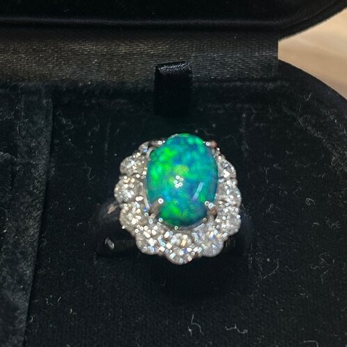 天然ブラックオパール