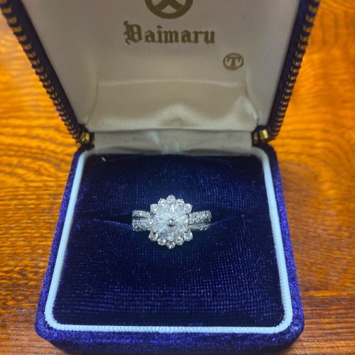 プラチナダイヤモンドリング