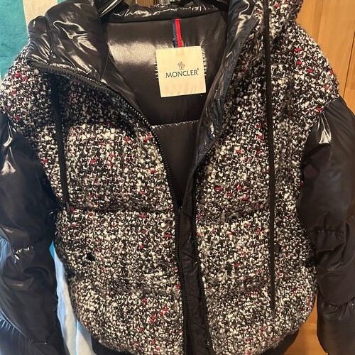 モンクレール　ルニオ