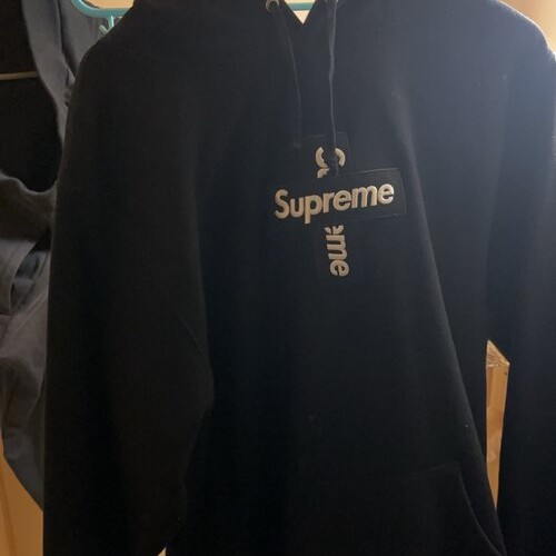 シュプリーム クロスボックスパーカー