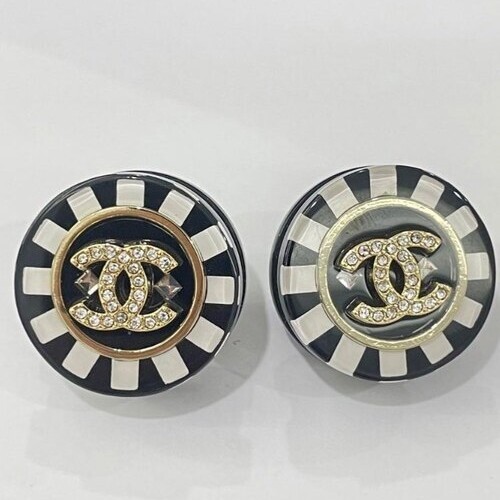 シャネル　ピアス