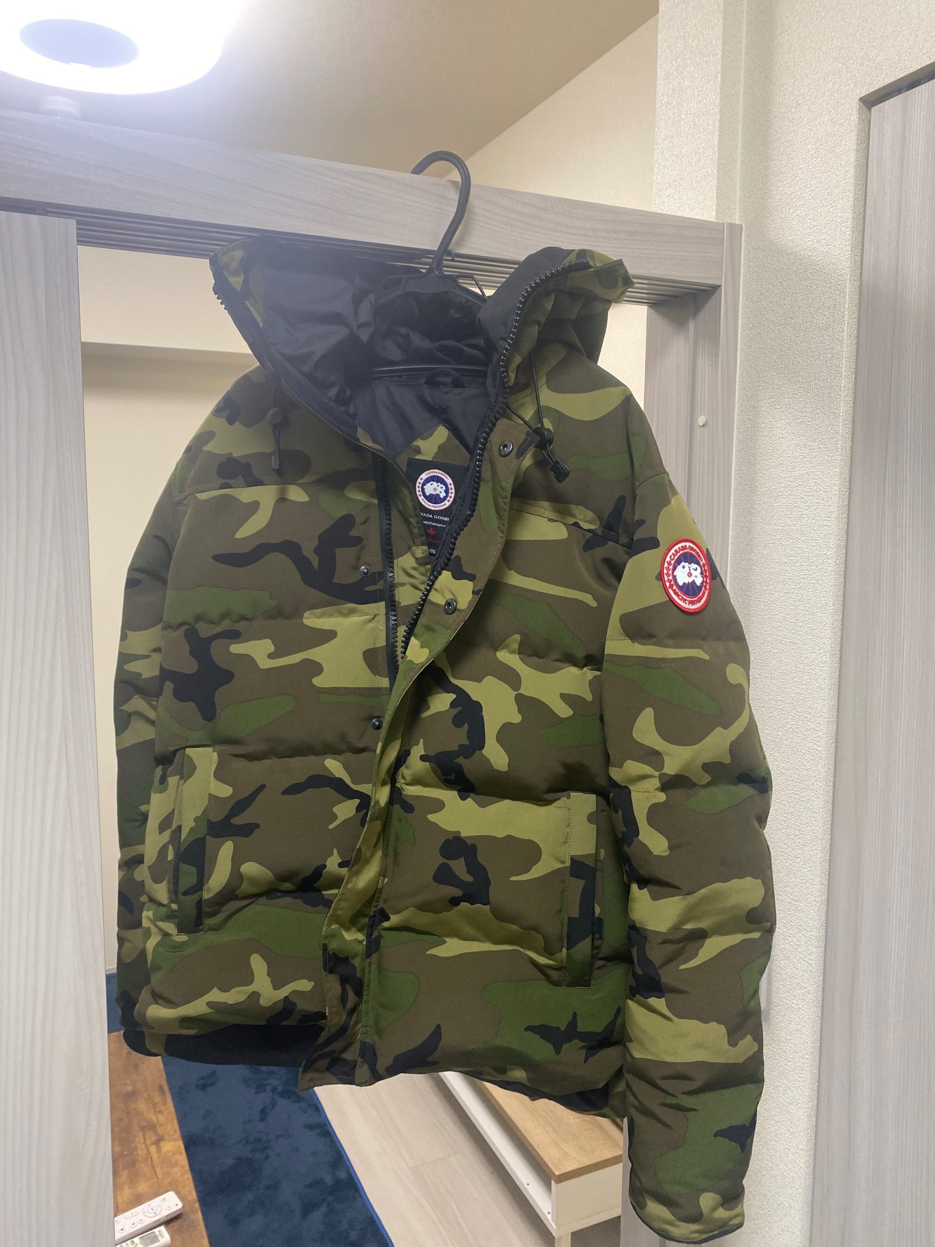 カナダグース　ダウンジャケット