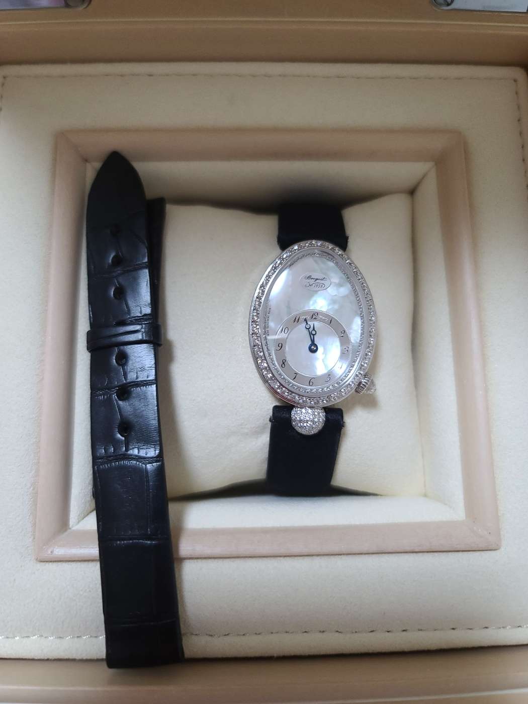 クイーンオブネイプルズ