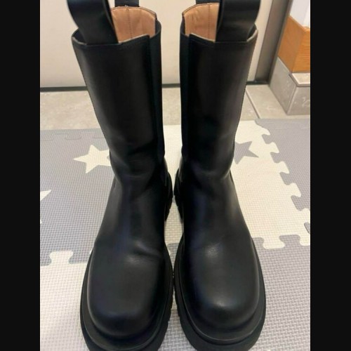 タイヤ チェルシーブーツ