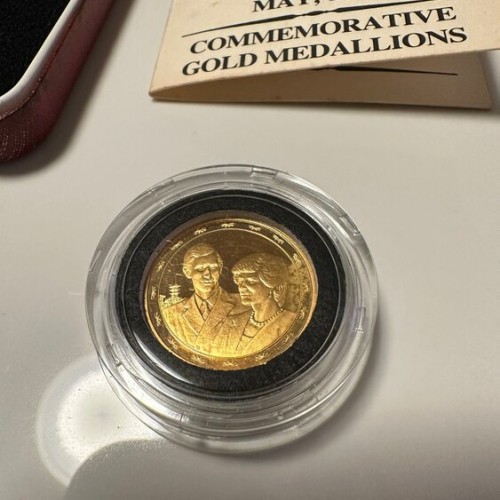 ダイアナ妃初回訪日記念メダル