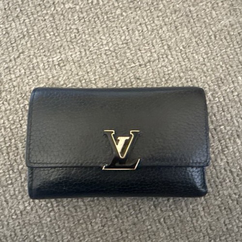 ルイヴィトン ポルトフォイユカプシーヌ