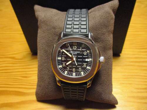 パテックフィリップ アクアノート 5064