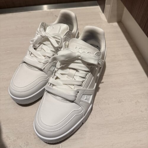 ルイ・ヴィトン スニーカー