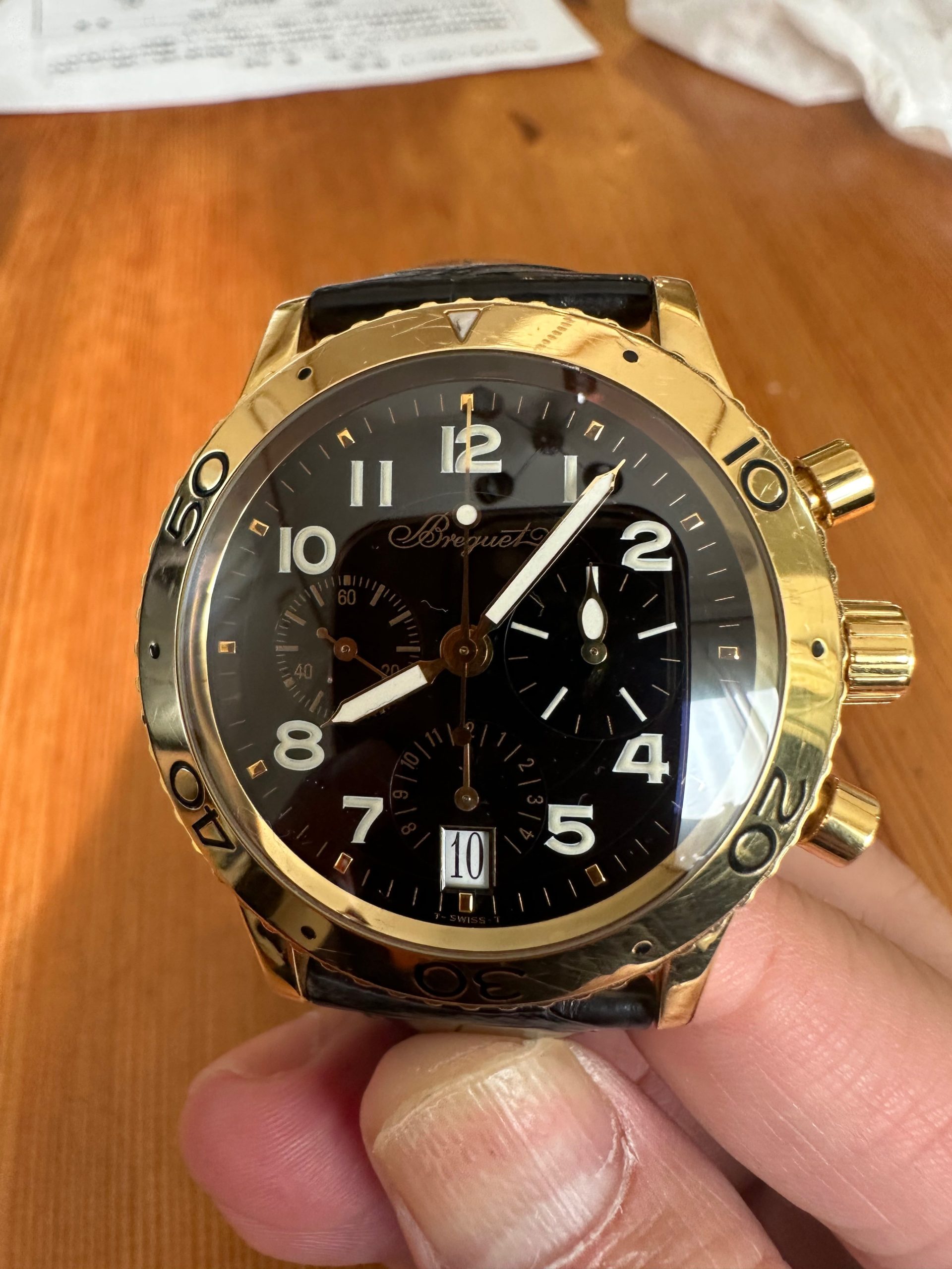 アエロナバルイエローゴールド