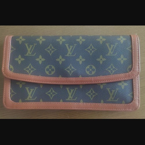 ポシェット・ダム モノグラム