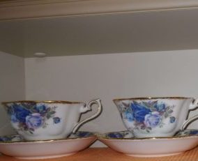 カップソーサー