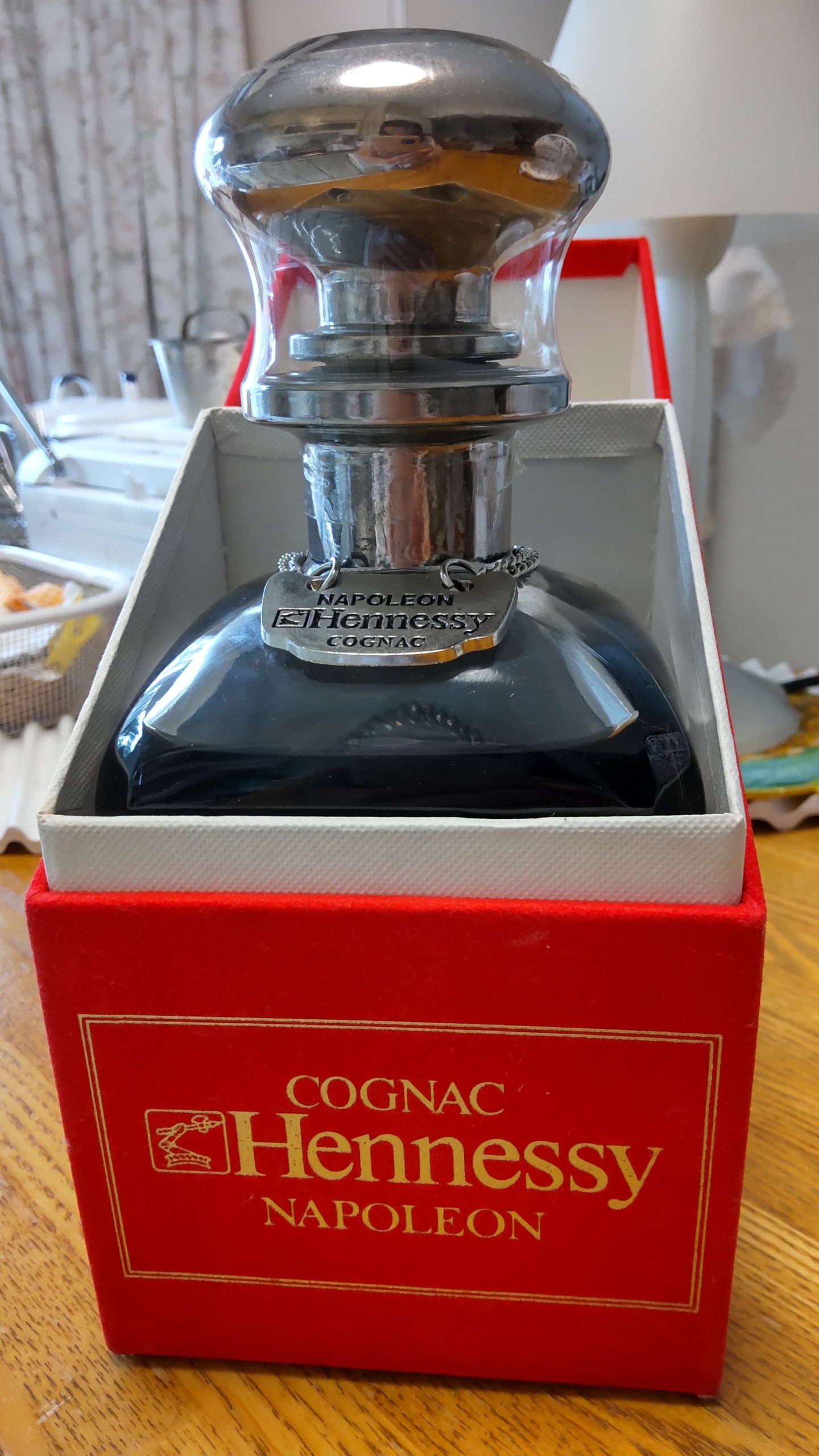 コニャックヘネシーナポレオン シルバー