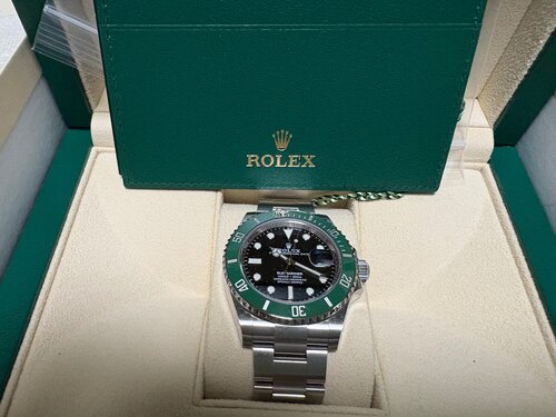 ロレックス サブマリーナー 126610LV