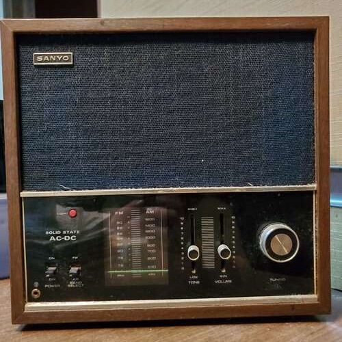 SANYO FM/AMラジオ 10F-B55