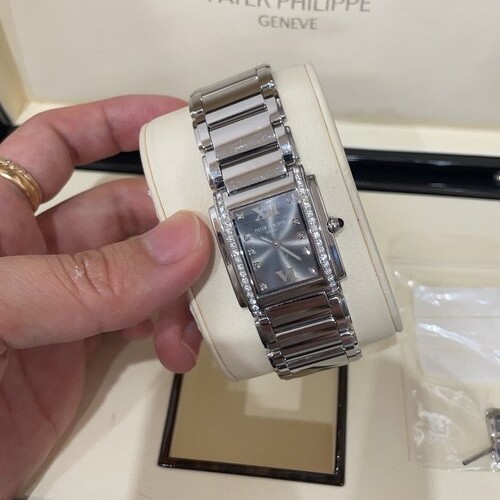 パテックフィリップ Twenty-4 4910 10A 010