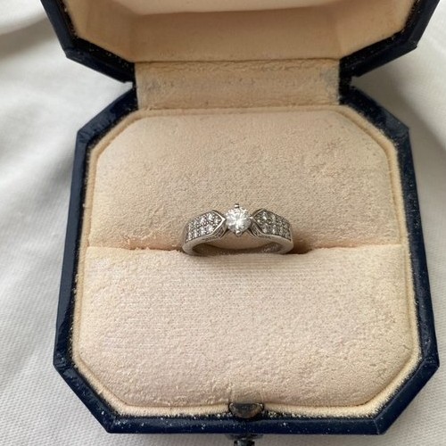 ショーメ プリュム