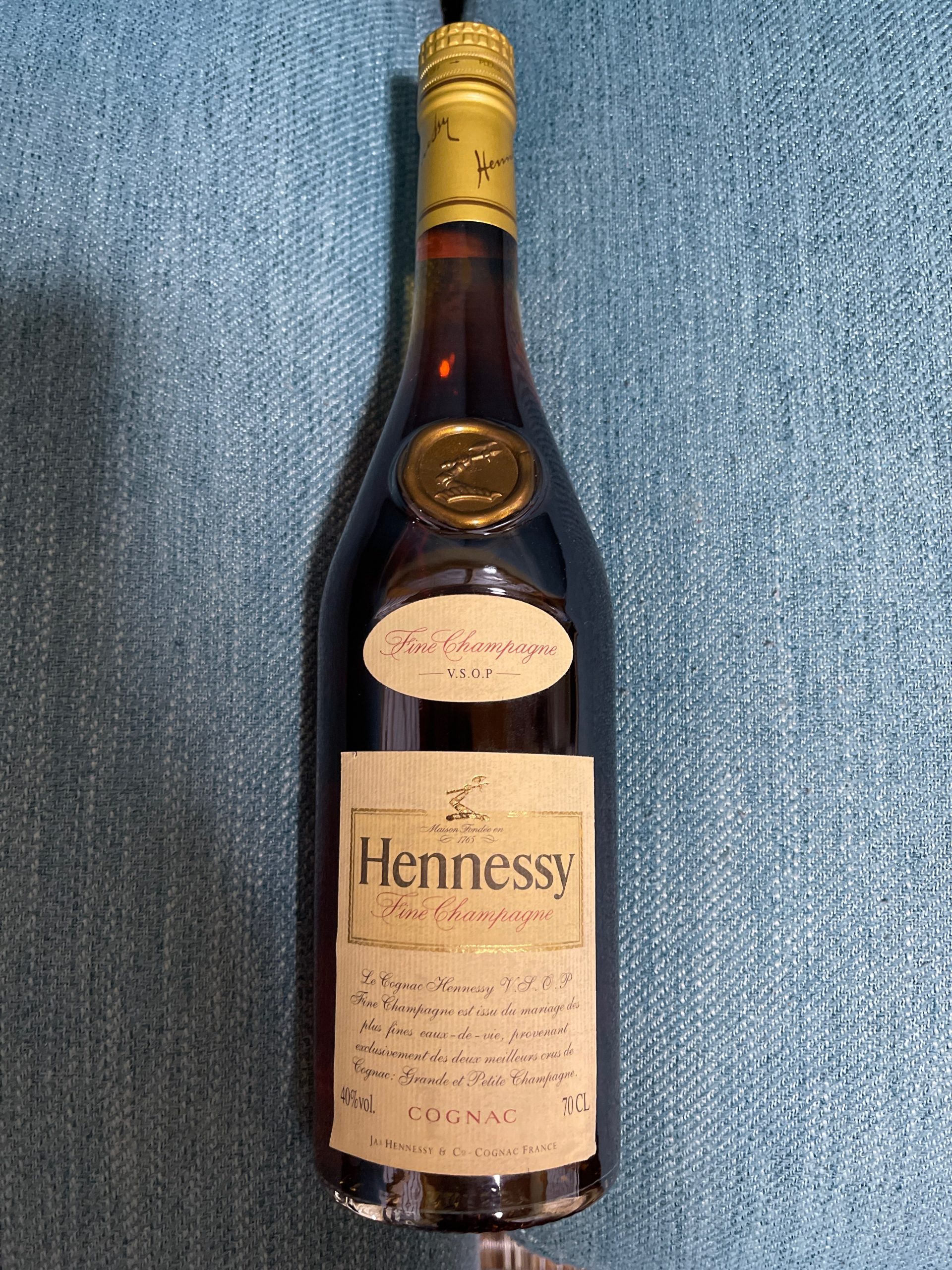 ヘネシーVSOP 700ml