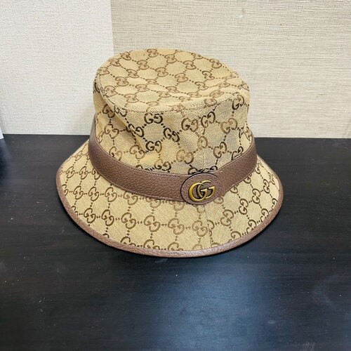 グッチ バケットハット