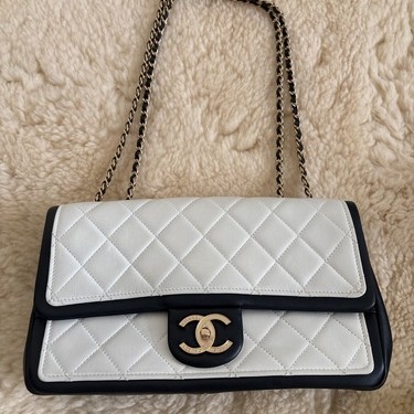 シャネル マトラッセ チェーンショルダーバッグ バイカラー