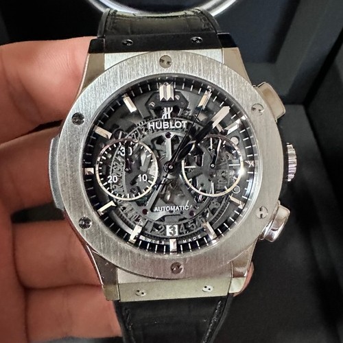 ウブロ クラシックフュージョン 525.NX.0170.Lr