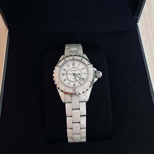 シャネル J12 H096