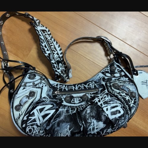 バレンシアガ ルカゴール