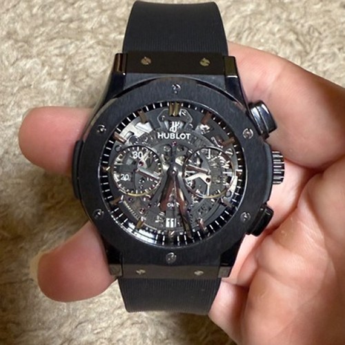 ウブロ クラシックフュージョン 525.CM.0170.RX