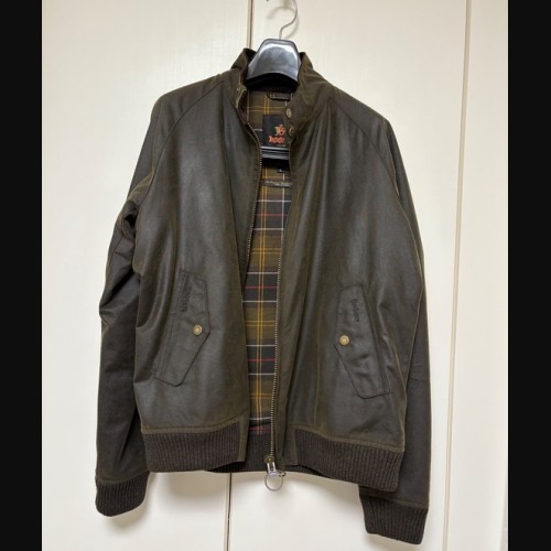 Barbour x Baracuta Porton G9 オリーブ