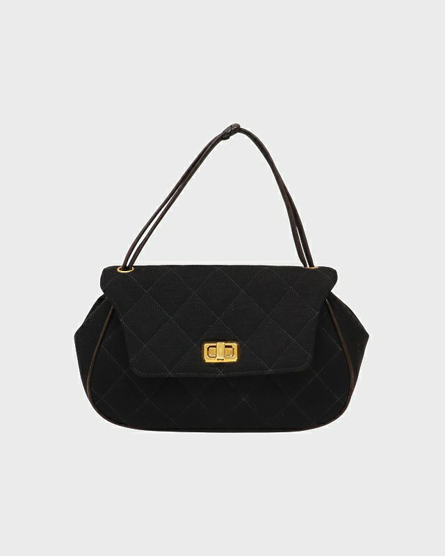 CHANEL コットンマトラッセターンロックハンドバッグ