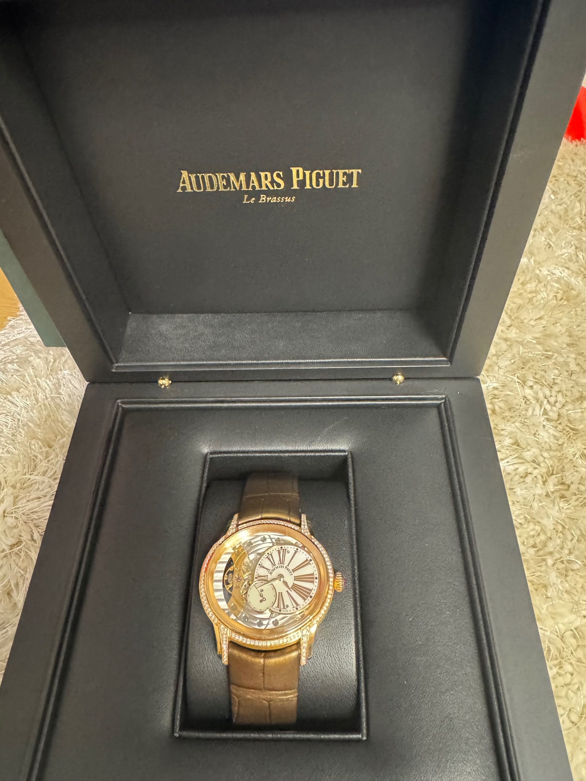 オーデマピゲ ミレネリー 77247OR.ZZA812CR.