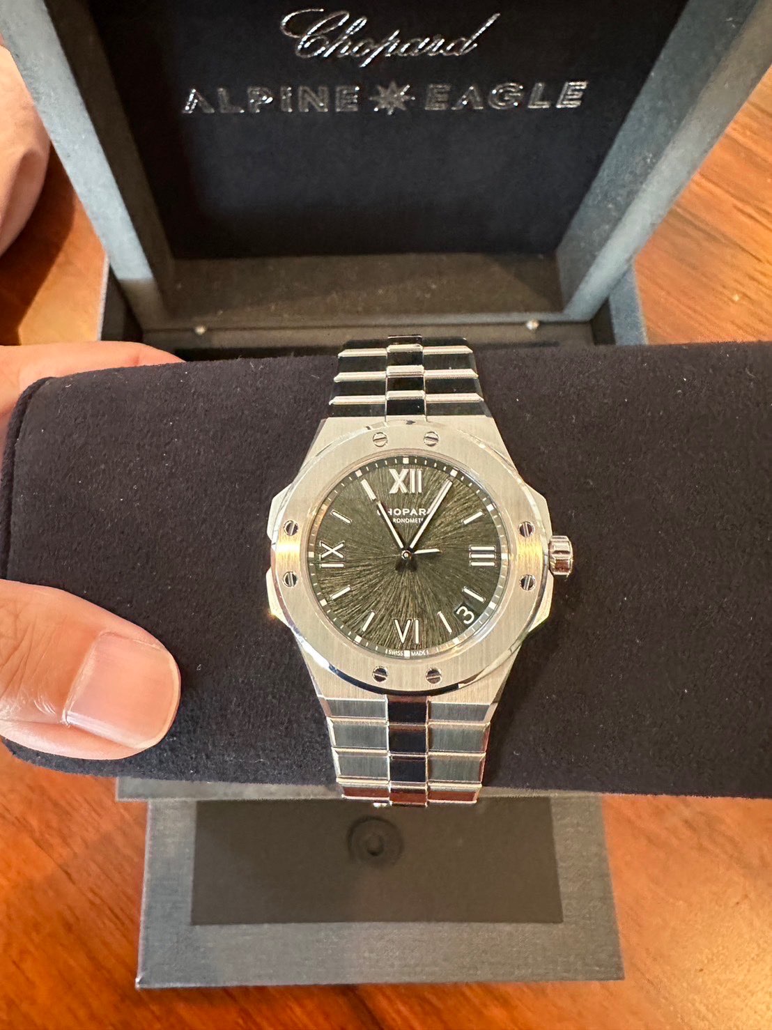 アルパインイーグル