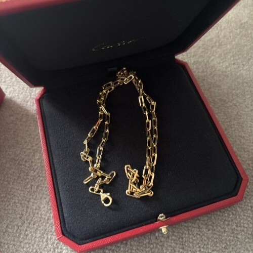 カルティエサントスネックレス