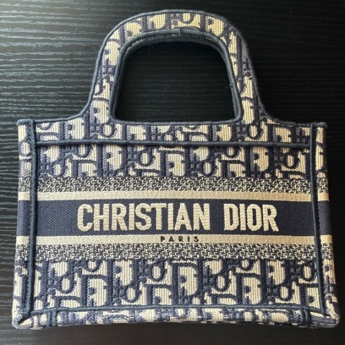 ディオール ブックトート