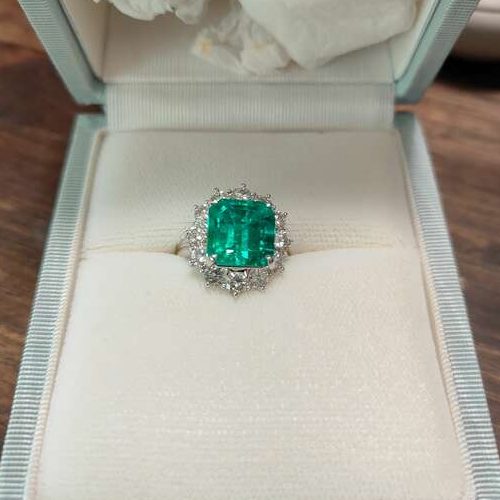 エメラルド指輪