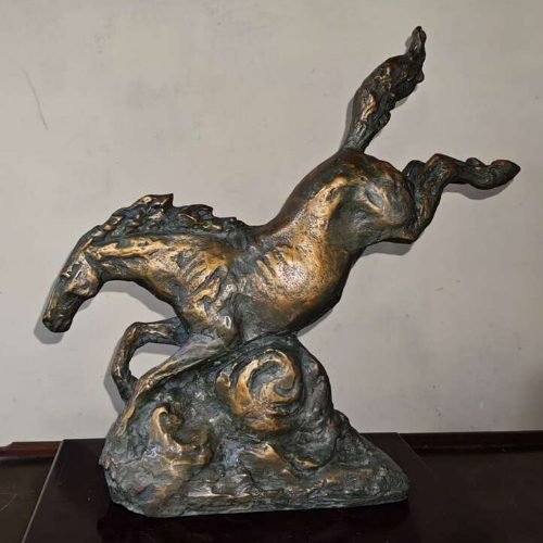 北村西望作　午ブロンズ像『躍進』（西望刻印入）