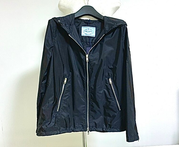 ナイロンブルゾン29Z597F0002NERO