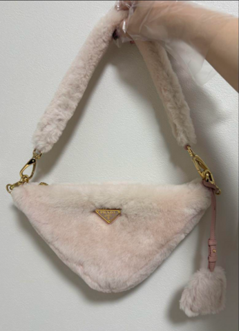 トライアングル ファー 2WAYショルダーバッグ