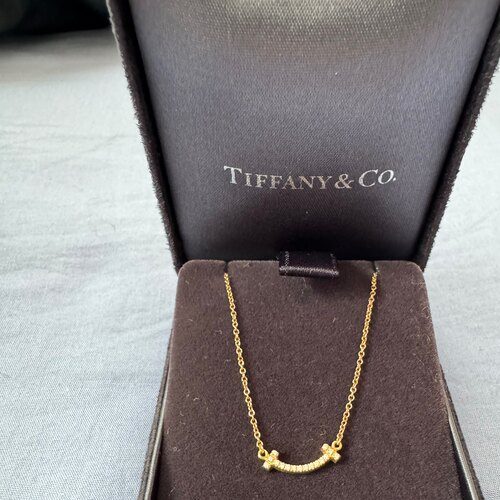 ティファニー Tスマイル ネックレス ミニ K18YG