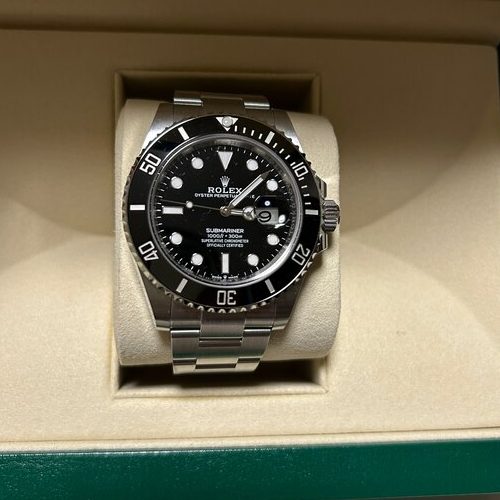 サブマリーナー 126610