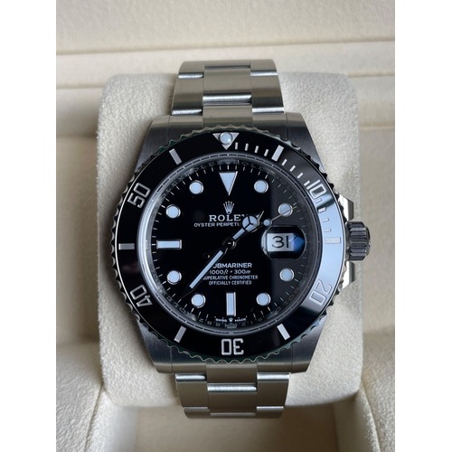 ロレックス サブマリーナー 126110LNL