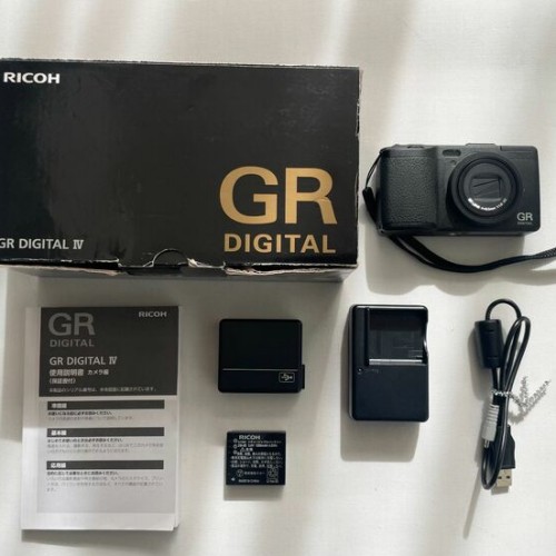 RICOH GR DIGITAL Ⅳ