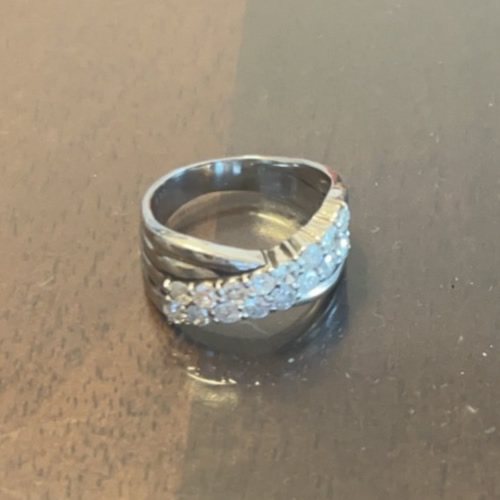 プラチナダイヤリング