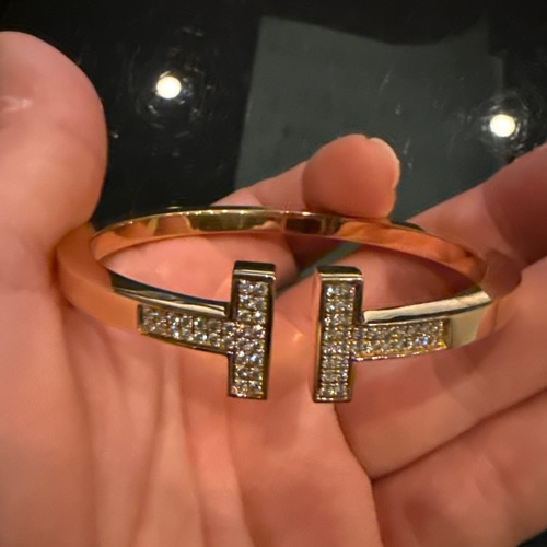 ティファニー Tスクエアバングル ダイヤ入り