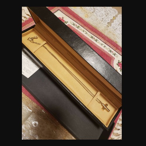 ブルガリ クロスネックレス、ゴールド