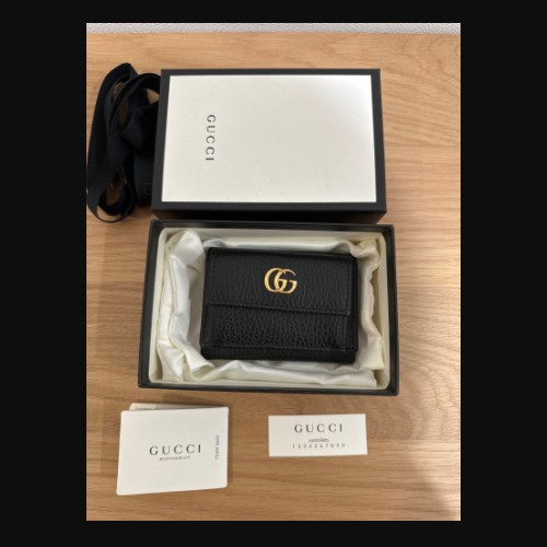 GGマーモント三つ折り財布