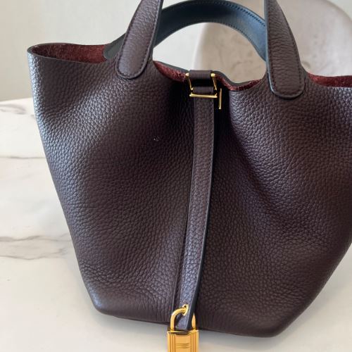 エルメス ピコタン