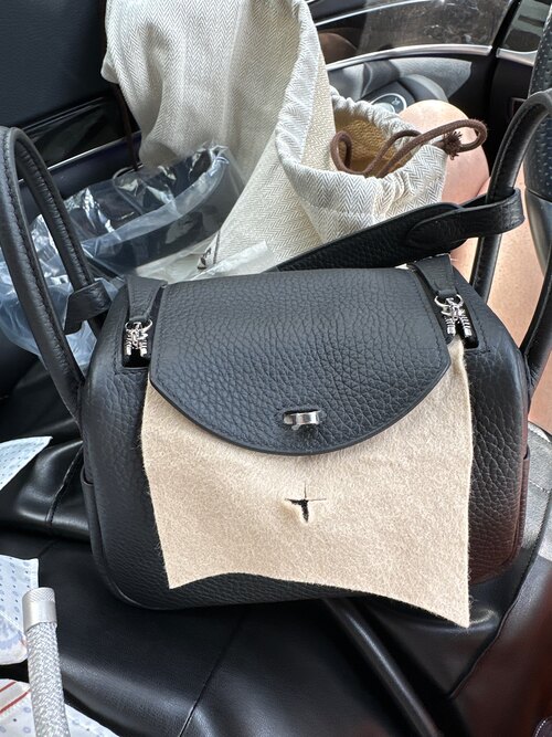 エルメス リンディ